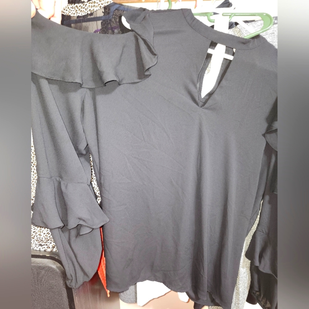 Woman top